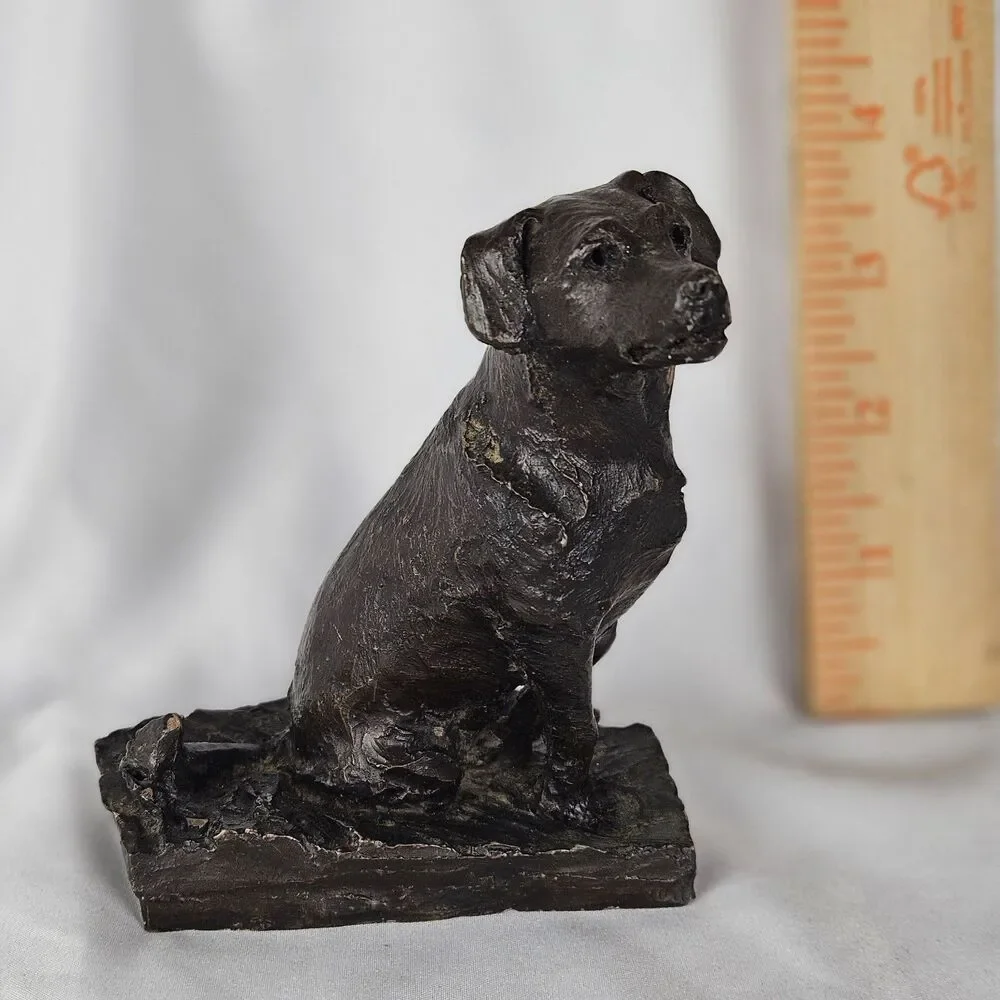 Vintage Dog Resin Statue Figurine Detailed Face Labrador Retriever 4 1/2